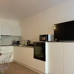 Maison Chic!