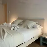 Maison Chic!